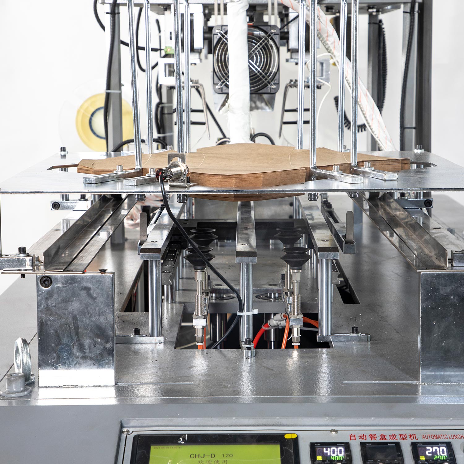 Machine de fabrication de boîtes à lunch en papier de restauration rapide à emporter